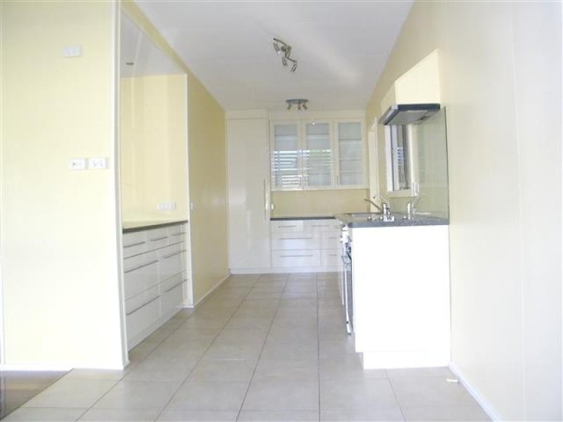 24 COASE STREET, West Gladstone QLD 4680