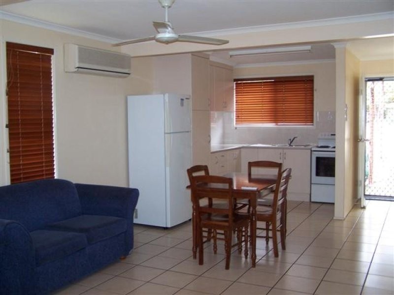 1/105 Auckland Street, Gladstone QLD 4680