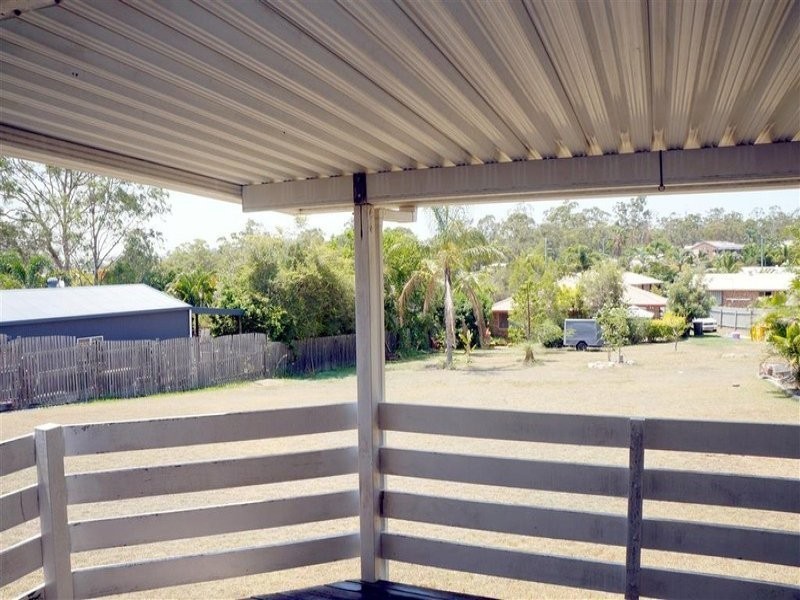 2/18 Chapman Drive, Clinton QLD 4680