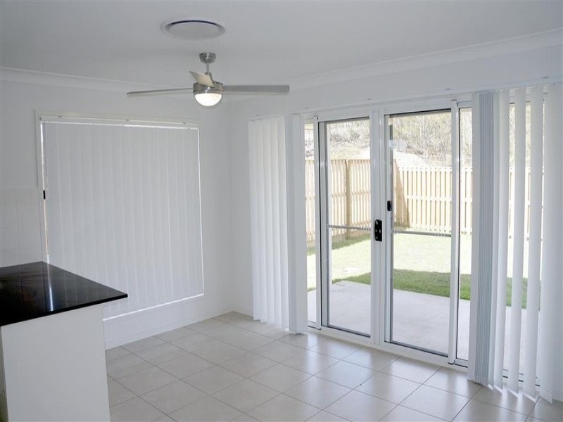 7 Lenthall Street, Boyne Island QLD 4680