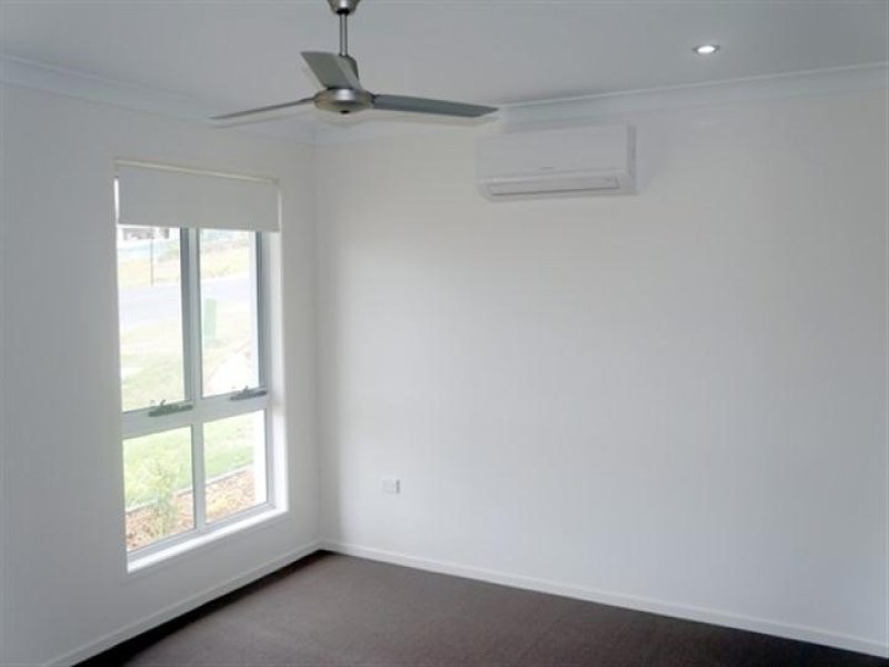 16 Jardine Crescent, Boyne Island QLD 4680