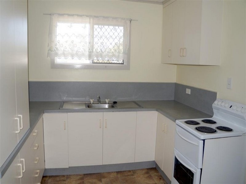 125 Barney Street, Barney Point QLD 4680