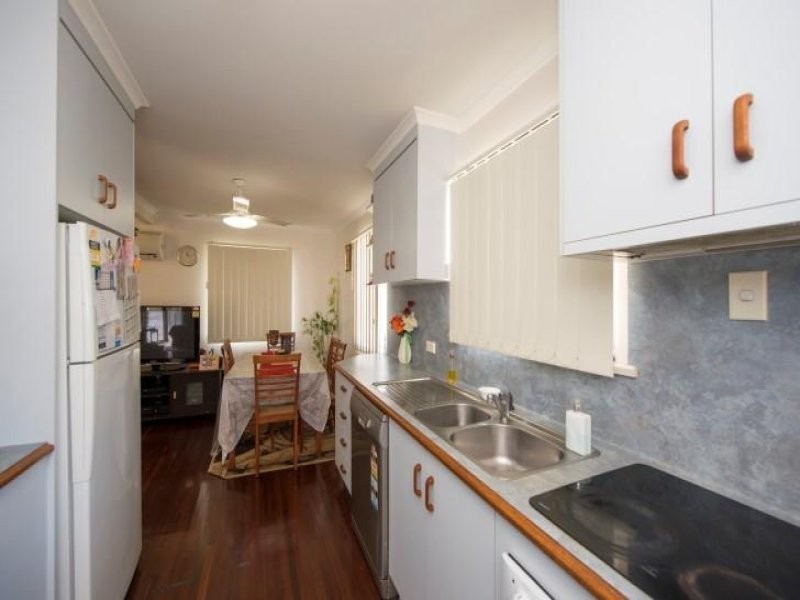 41 Flinders Street, West Gladstone QLD 4680