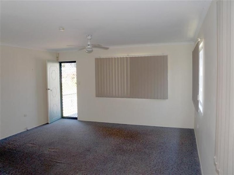 20 Pashley Street, Clinton QLD 4680