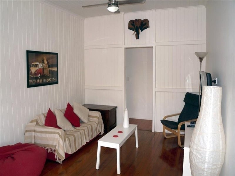 13 Friend Street, Barney Point QLD 4680