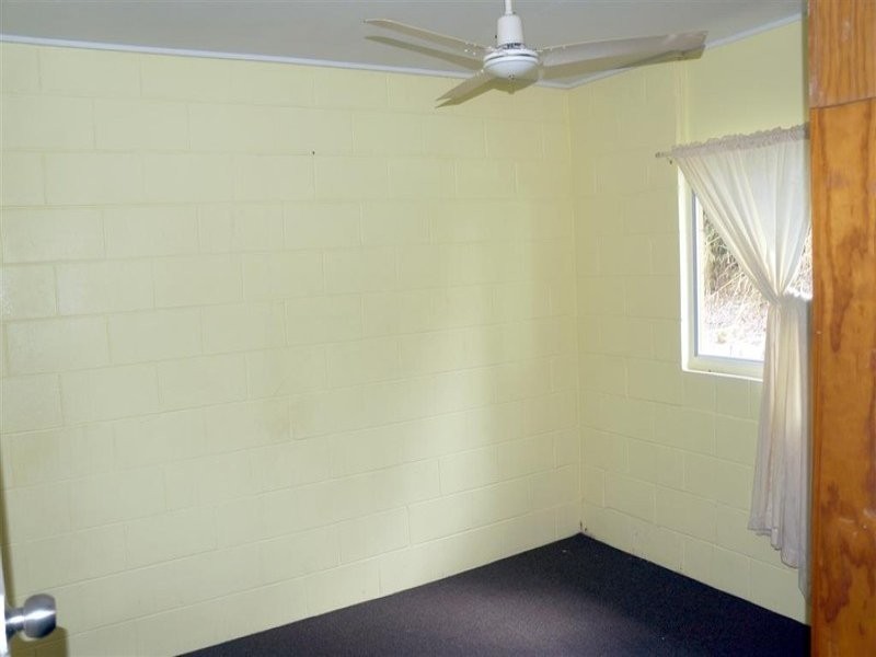 1/33 Butler Street, New Auckland QLD 4680