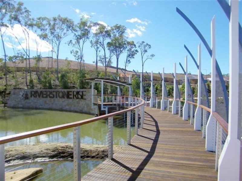 3 Salt Court, Boyne Island QLD 4680