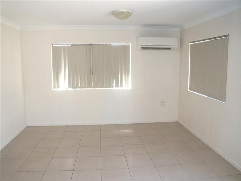 1/27 Mylne Street, West Gladstone QLD 4680