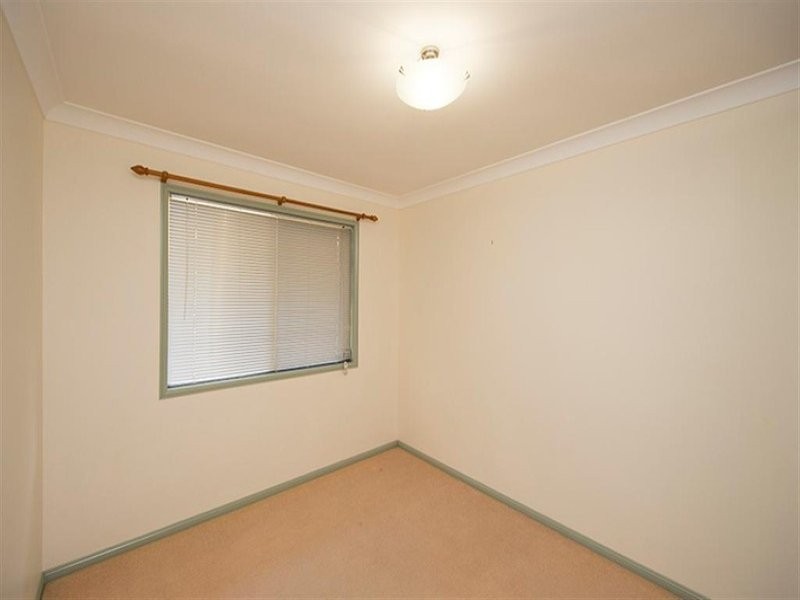 4 Ashbrook Court, New Auckland QLD 4680