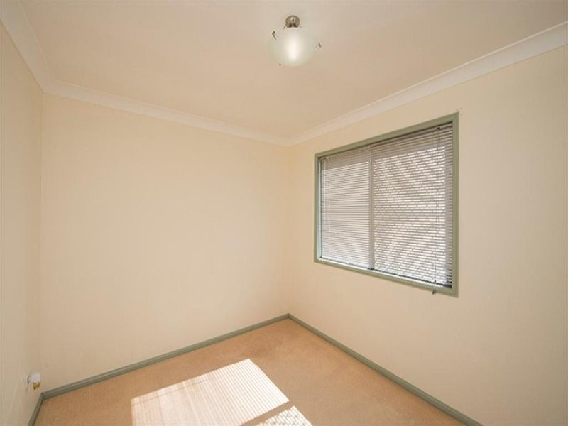 4 Ashbrook Court, New Auckland QLD 4680