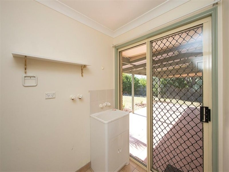 4 Ashbrook Court, New Auckland QLD 4680