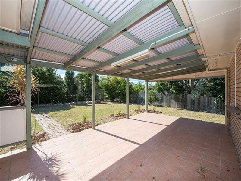 4 Ashbrook Court, New Auckland QLD 4680