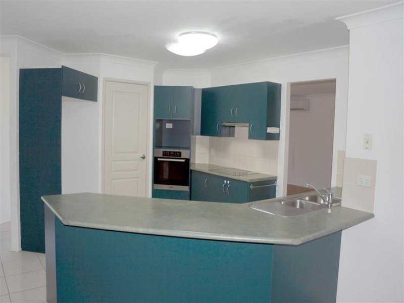 25 Whitbread Road, Clinton QLD 4680