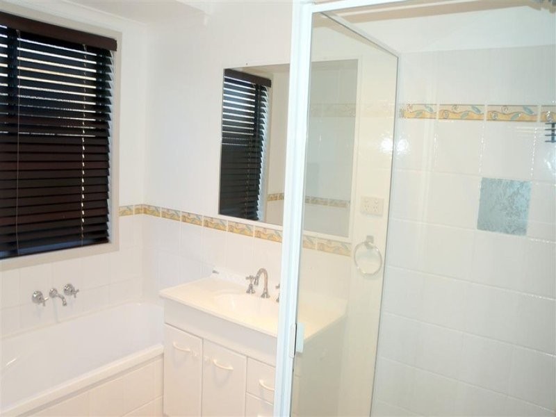 25 Whitbread Road, Clinton QLD 4680