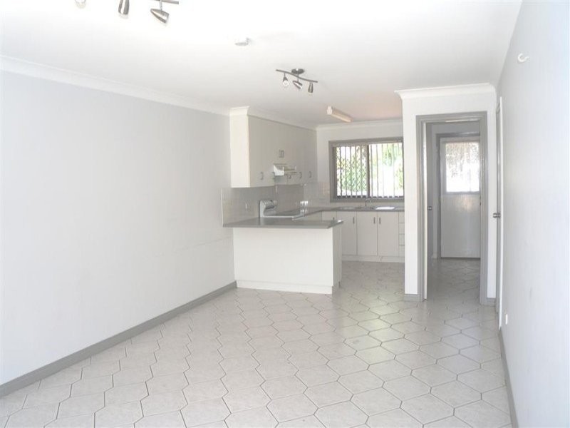 28/7 Nothling Street, New Auckland QLD 4680