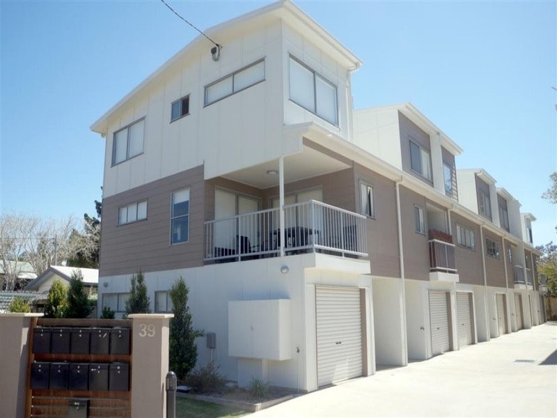6/39 Scenery Street, West Gladstone QLD 4680