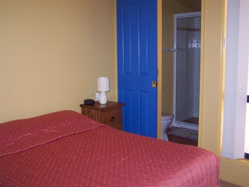 4/30 Flinders Street, West Gladstone QLD 4680