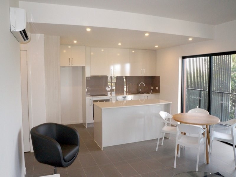 8/1 Bayne Street, West Gladstone QLD 4680