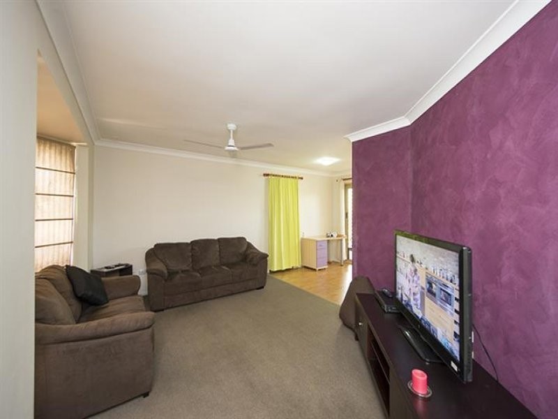5 Kerry Court, New Auckland QLD 4680