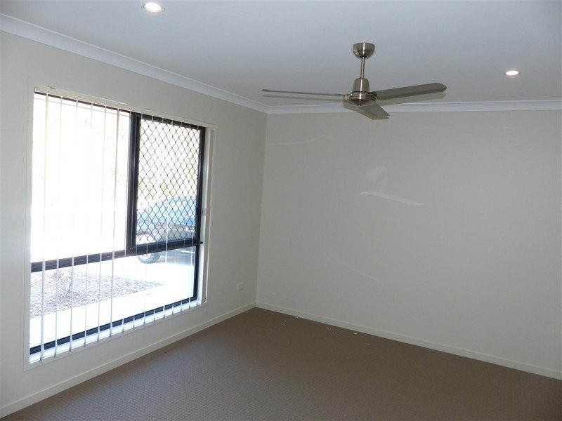 36 Creekview Drive, Kirkwood QLD 4680