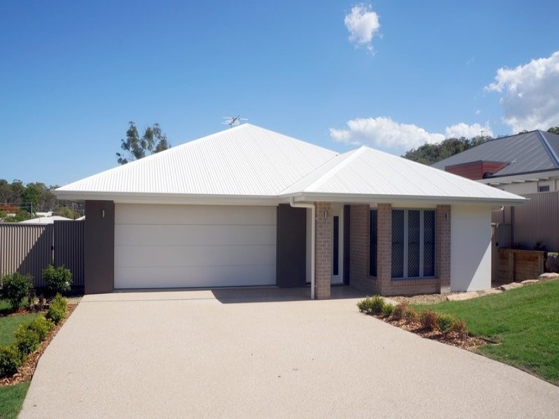 10 Barramundi Street, Toolooa QLD 4680