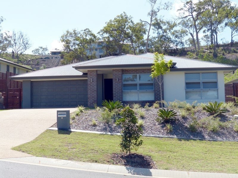 5 Carlsson Place, Kirkwood QLD 4680