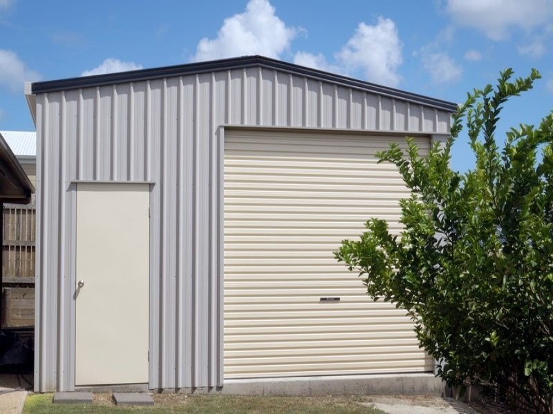 10 Wyara Close, Clinton QLD 4680