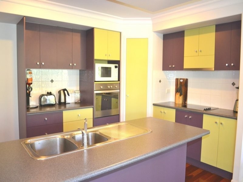 13 Hunter Street, West Gladstone QLD 4680