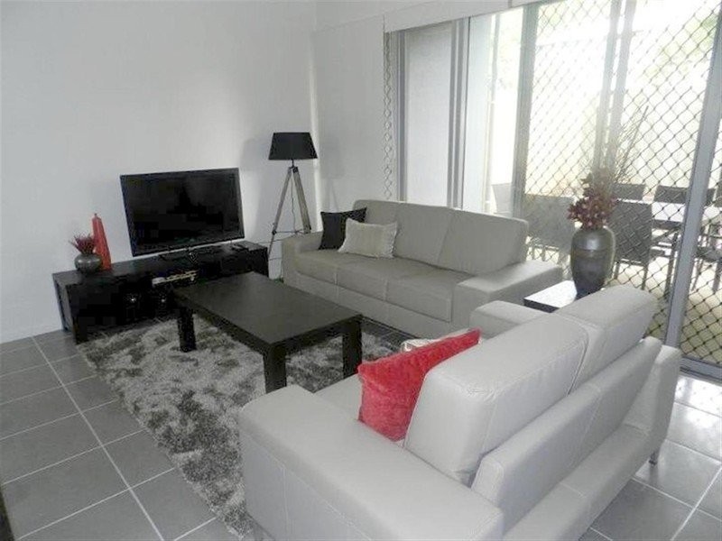 2/26 Rosella Street, West Gladstone QLD 4680