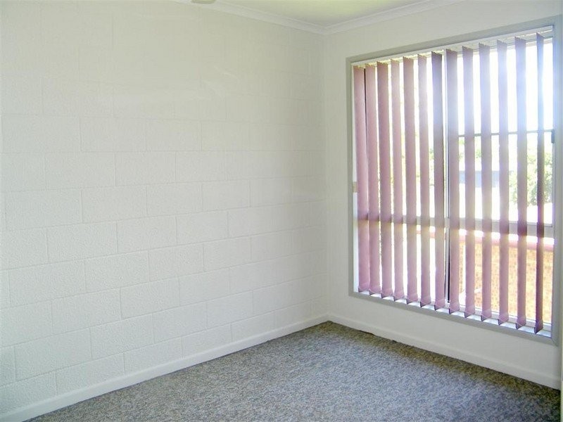 9/10 Chapman Drive, Clinton QLD 4680