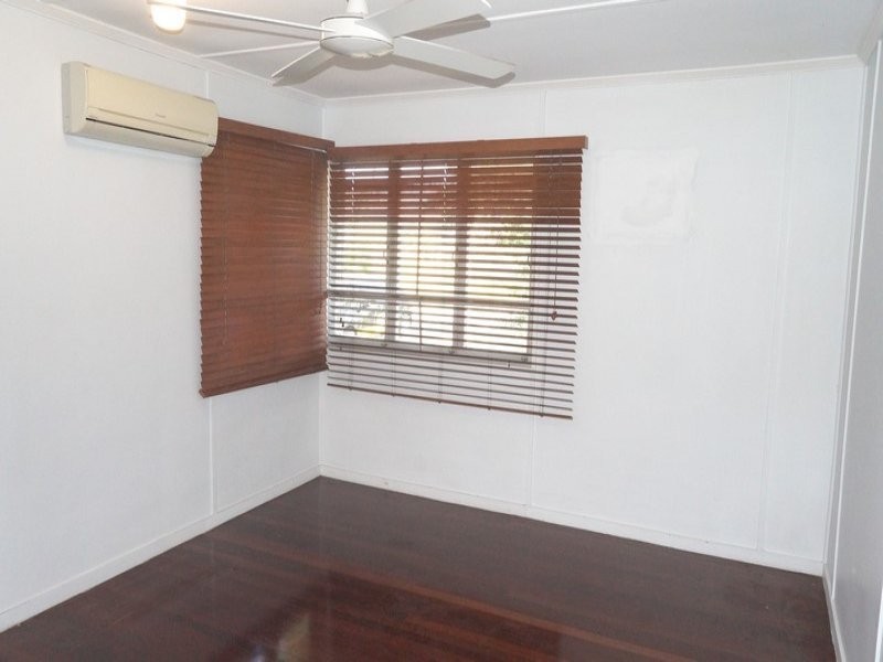 15 McCray Street, Barney Point QLD 4680