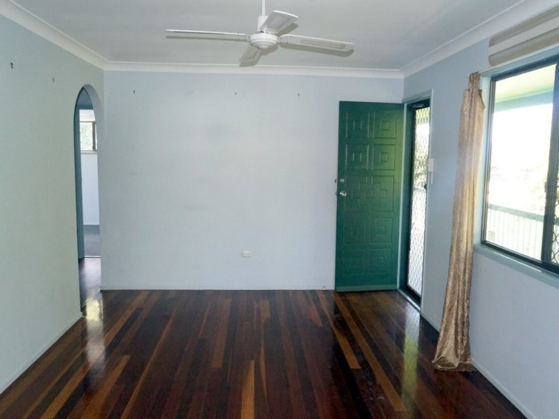 10 Far Street, West Gladstone QLD 4680