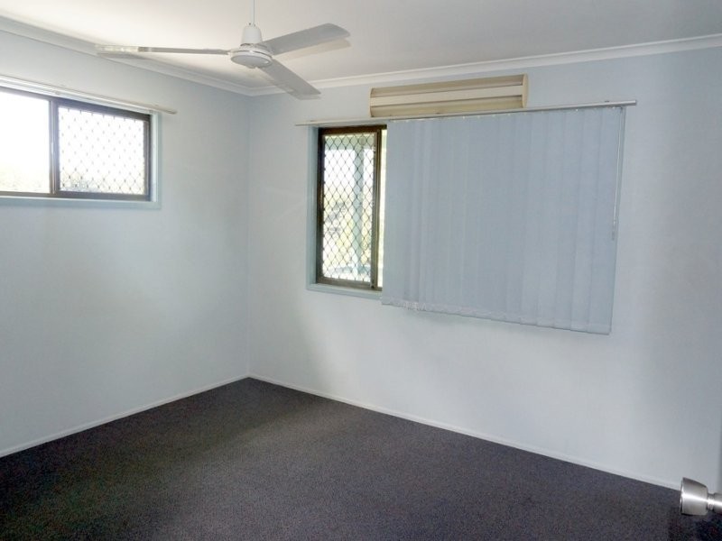 10 Far Street, West Gladstone QLD 4680