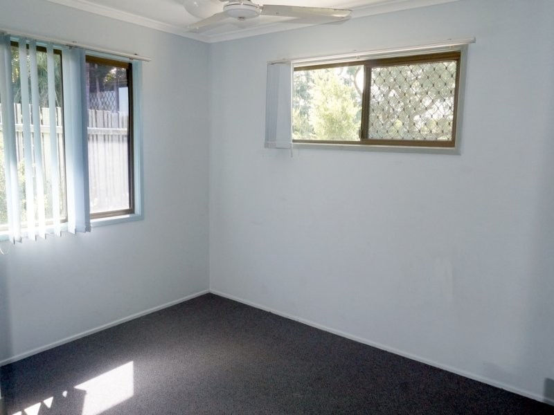 10 Far Street, West Gladstone QLD 4680
