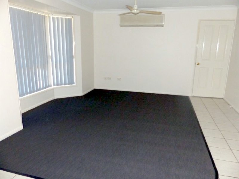 2 Orlando Place, New Auckland QLD 4680