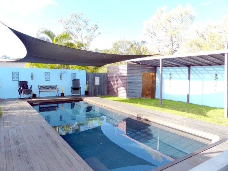18 Billabong Drive, Glen Eden QLD 4680
