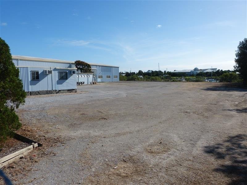 7 Morgan Street, Gladstone QLD 4680