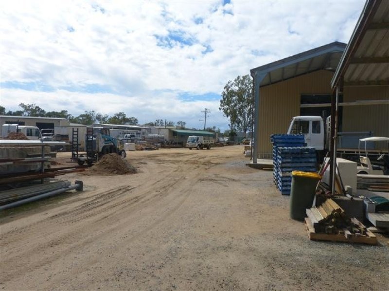 24 Enterprise Street, Boyne Island QLD 4680