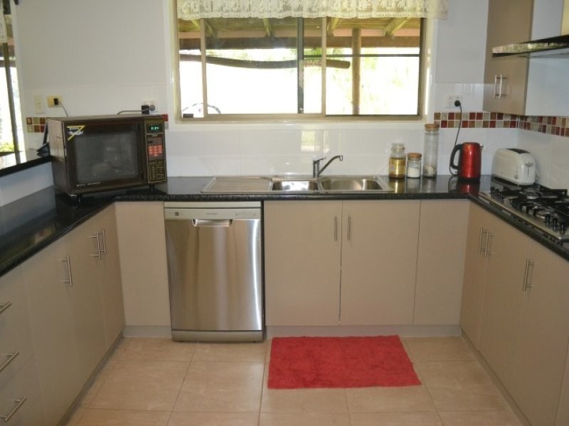 47 Williams Road, Burua QLD 4680