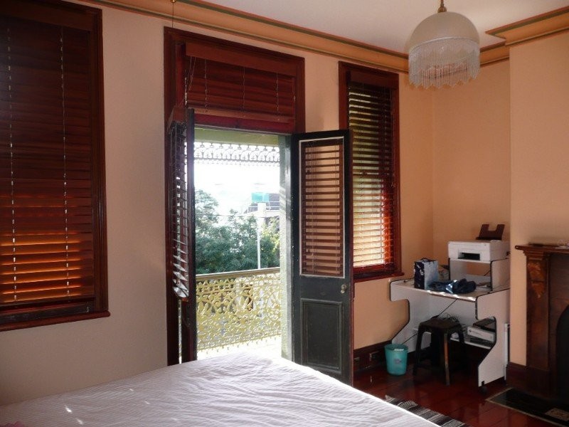 153 Wigram Rd, Glebe NSW 2037