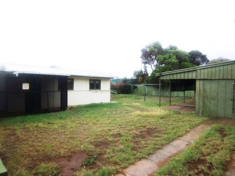 5 Aldam Avenue, Aldinga Beach SA 5173