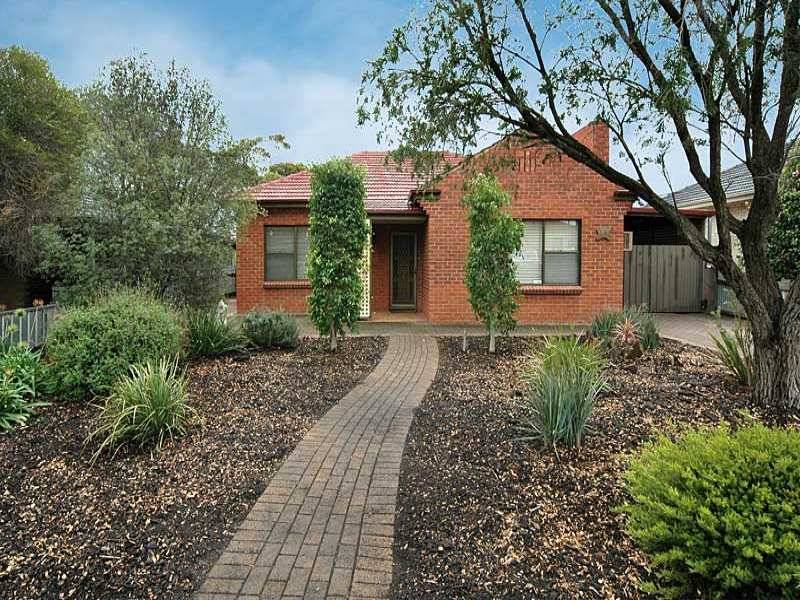 15 Scottish Avenue, Clovelly Park SA 5042