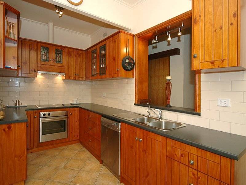 15 Scottish Avenue, Clovelly Park SA 5042