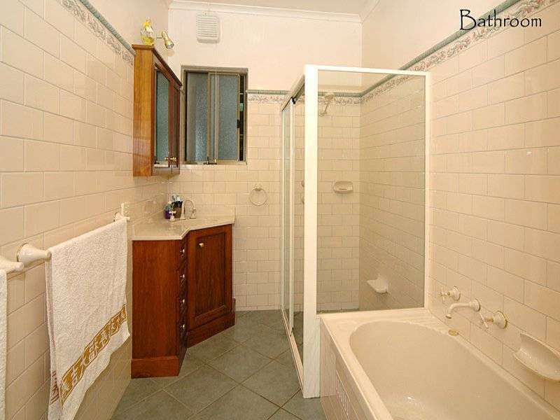 15 Scottish Avenue, Clovelly Park SA 5042