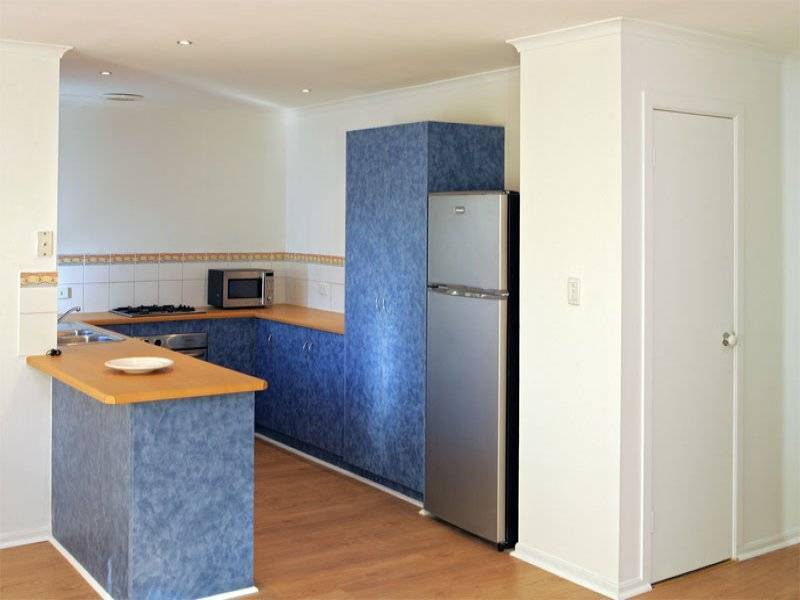 1 Angela Close, Flagstaff Hill SA 5159