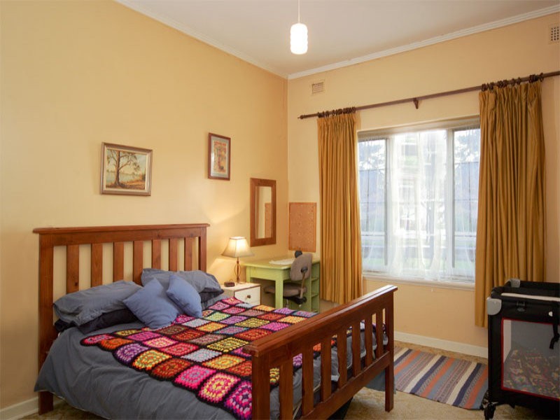 18 Winston Crescent, Glengowrie SA 5044