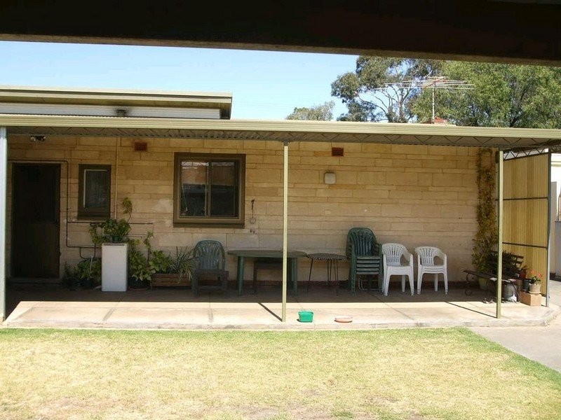 12 Parsons Grove, Park Holme SA 5043