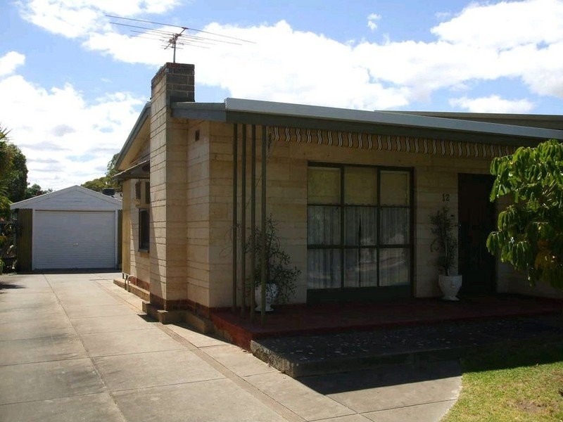 12 Parsons Grove, Park Holme SA 5043