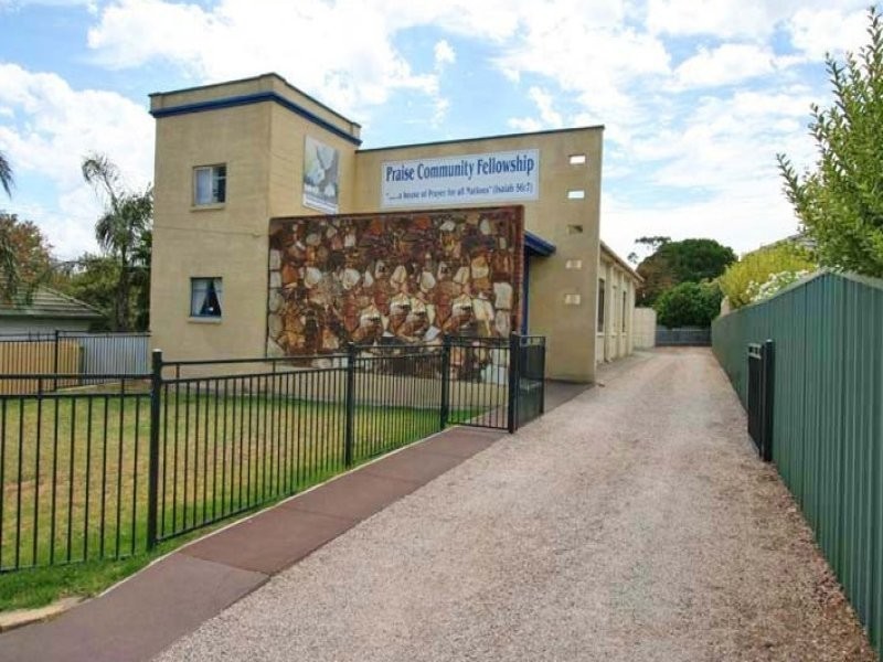 17 Davenport Terrace, Seaview Downs SA 5049