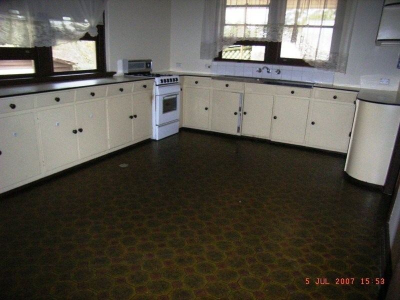 1 Lyall Avenue, Panorama SA 5041